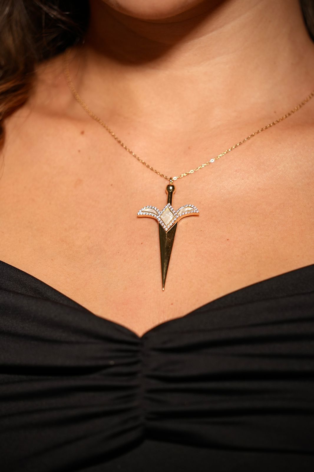 The Arabian Dagger Necklace - 18K Gold with Diamonds & Seashell | A Legacy of Strength & Prestige